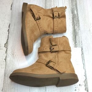 OLD NAVY Tan Faux Suede Adjustable Boots Toddler Size 6